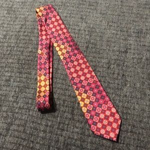 Amazing Bold Geoffrey Beene Tie